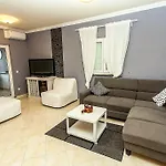 Teta Ana - Novalja Appartement