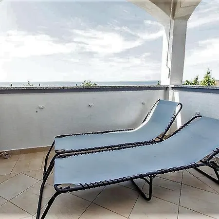 Teta Ana - Novalja Split